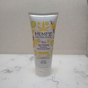 Hempz Age Defying Renewing Herbal Body Wash 3 Oz Travel Size